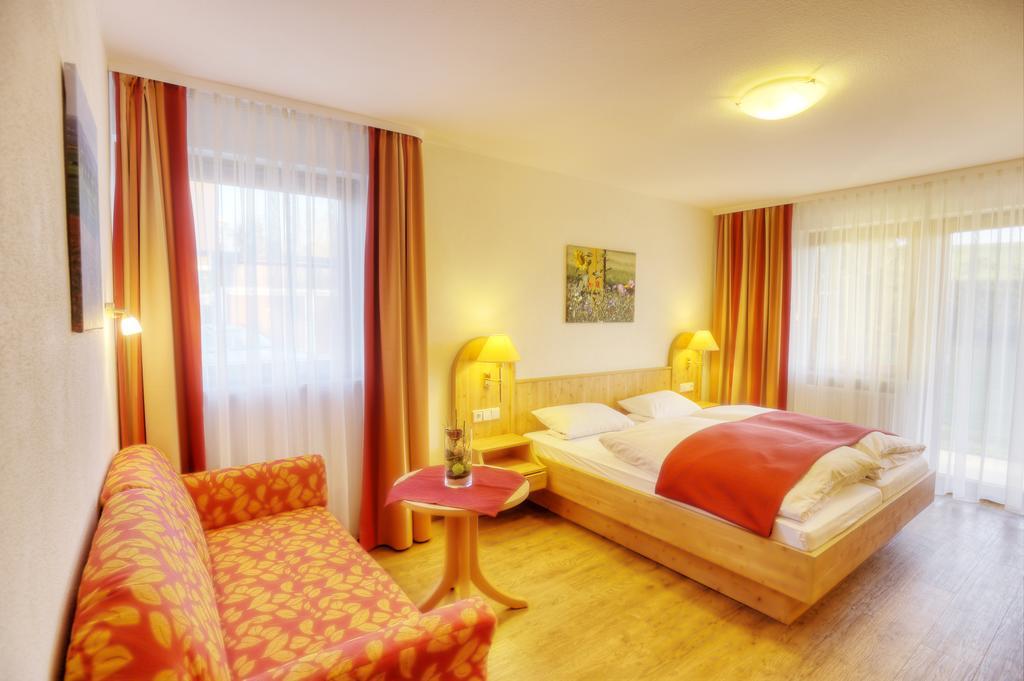 Pension Fohrenberg Ewattingen ภายนอก รูปภาพ